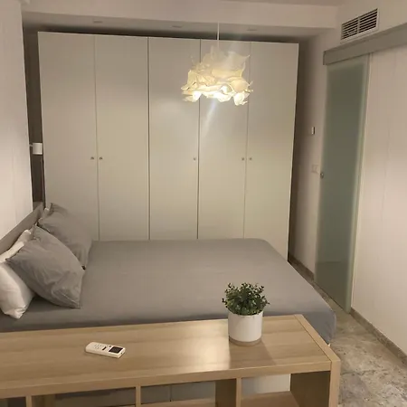 San Alvaro Apartment *